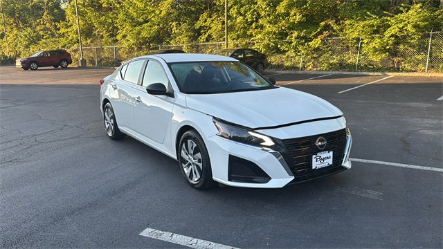 Used 2024 Nissan Altima 2.5 S image 28