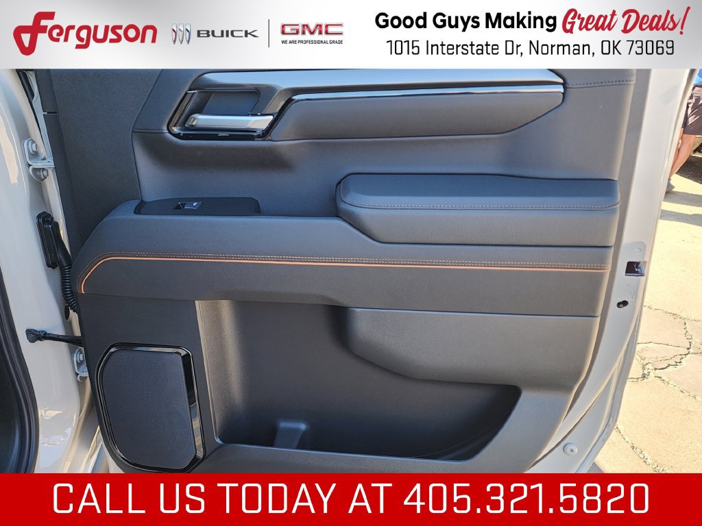 New 2026 GMC Sierra 1500 AT4 w/ AT4 Premium Package AWD/4WD image 41