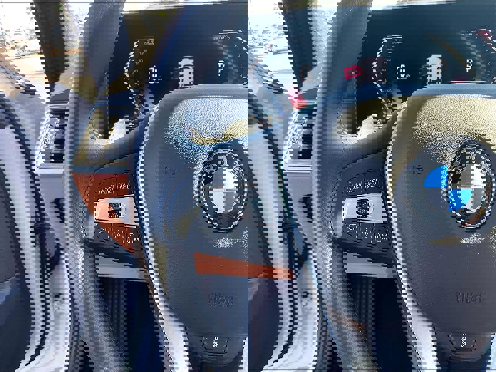 Used 2024 BMW 330i xDrive Sedan w/ Premium Package image 20