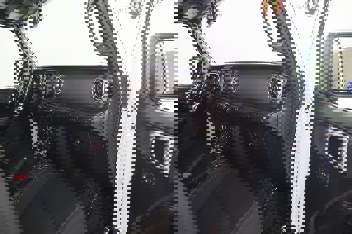 Used 2021 Jeep Wrangler Unlimited Rubicon 4xe image 44