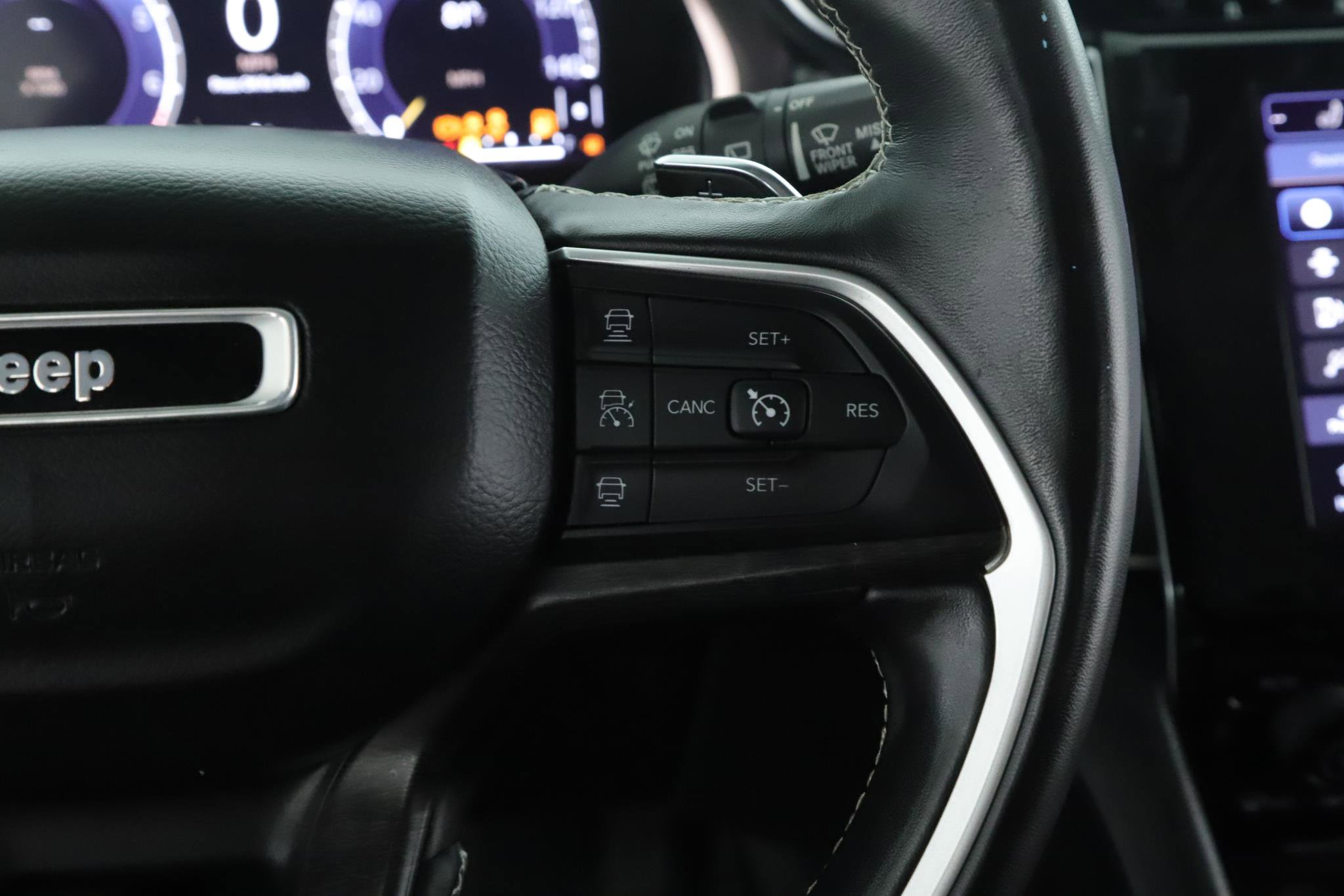 Used 2021 Jeep Grand Cherokee L Limited image 9