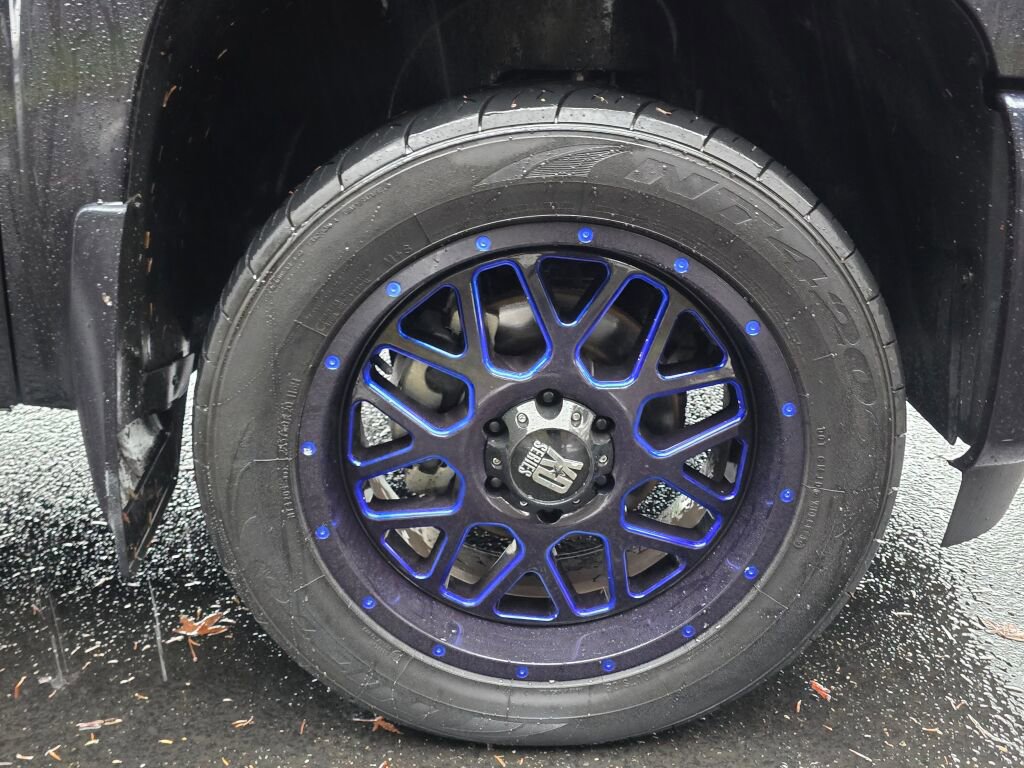 Used 2013 Chevrolet Silverado 1500 LTZ w/ Max Trailering Pack image 10