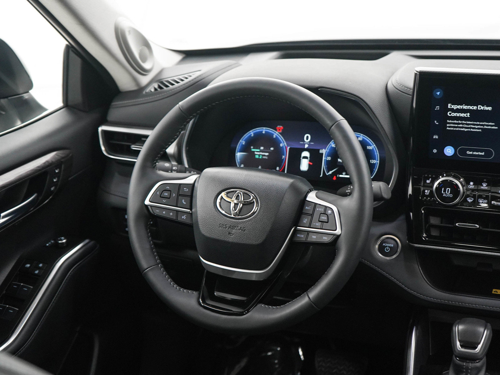 Used 2026 Toyota Highlander Platinum AWD/4WD image 13