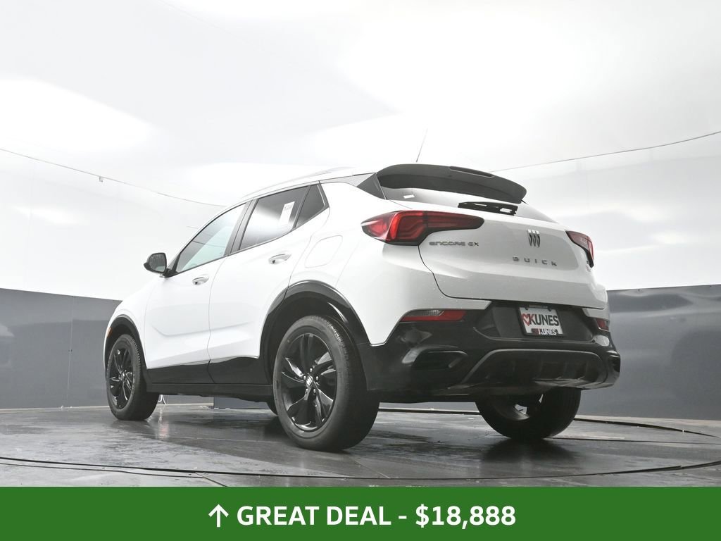 Used 2024 Buick Encore GX Sport Touring image 51