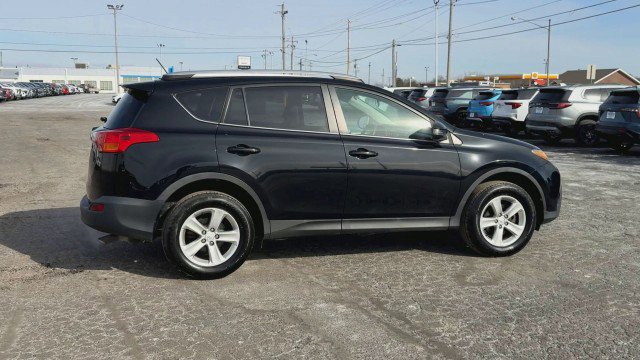Used 2013 Toyota RAV4 XLE image 9