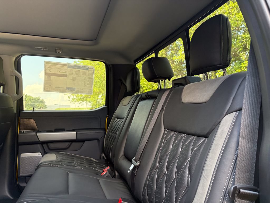 New 2026 Ford F250 Lariat w/ Black Appearance Package AWD/4WD image 20