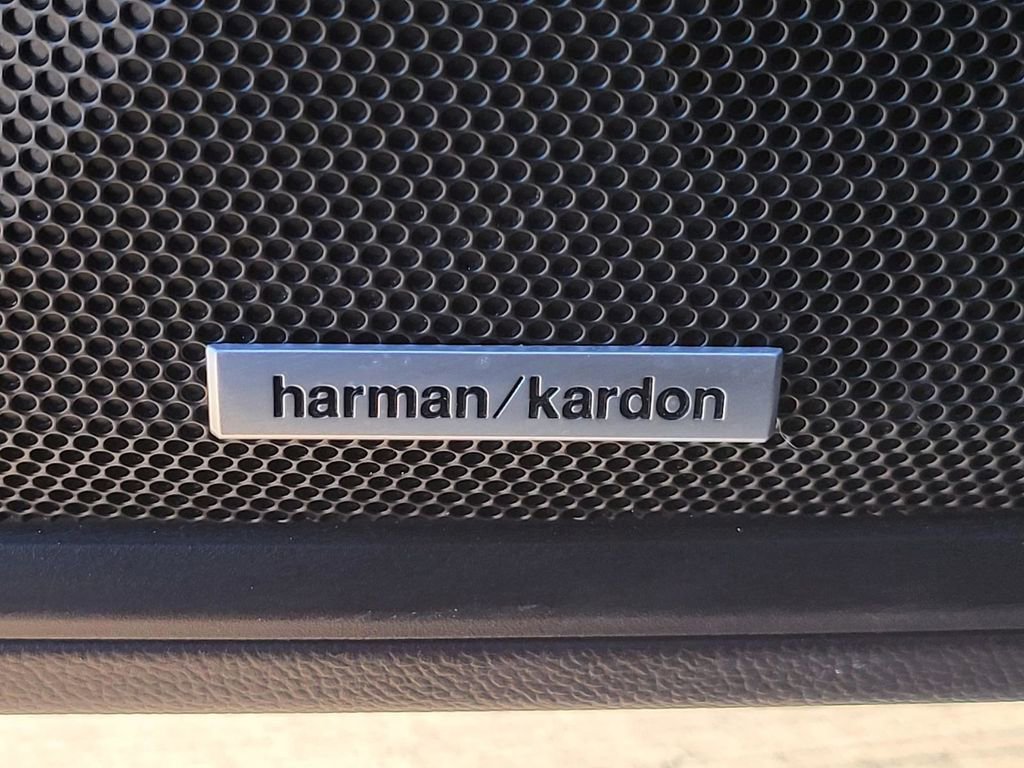 Certified 2025 Subaru Outback Onyx Edition image 20