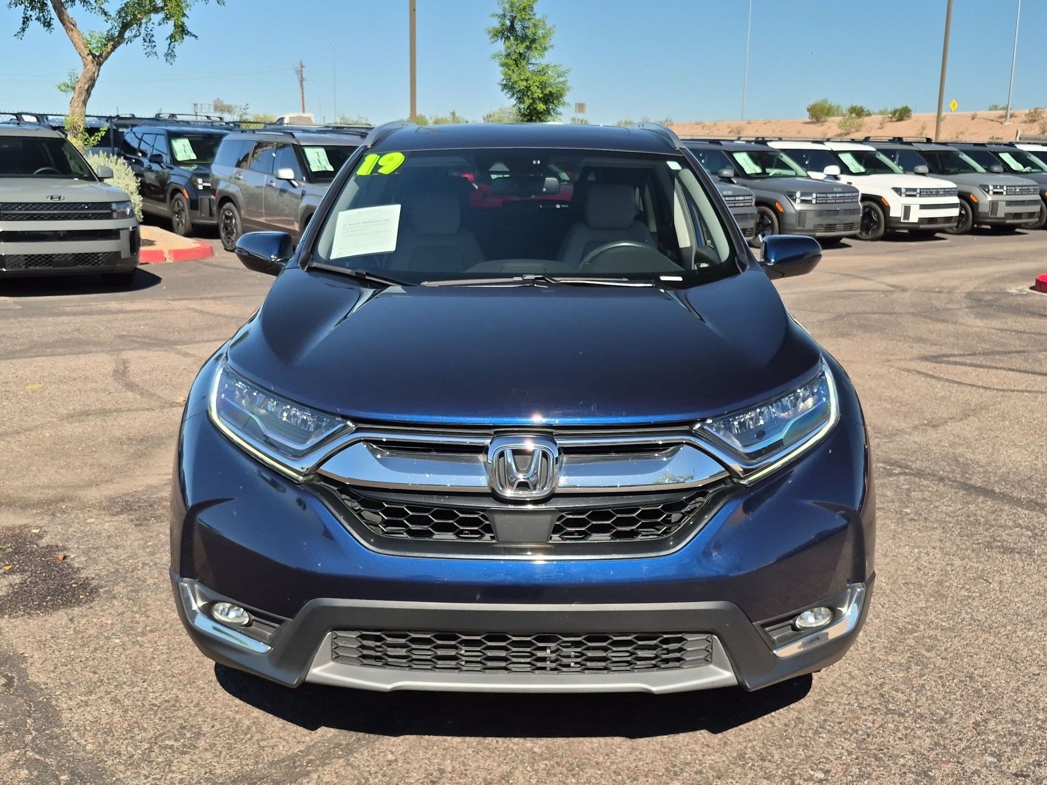 Used 2019 Honda CR-V Touring image 2