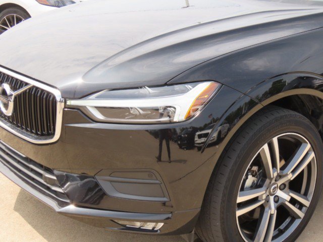 Used 2021 Volvo XC60 T5 Momentum w/ Advanced Package FWD image 3