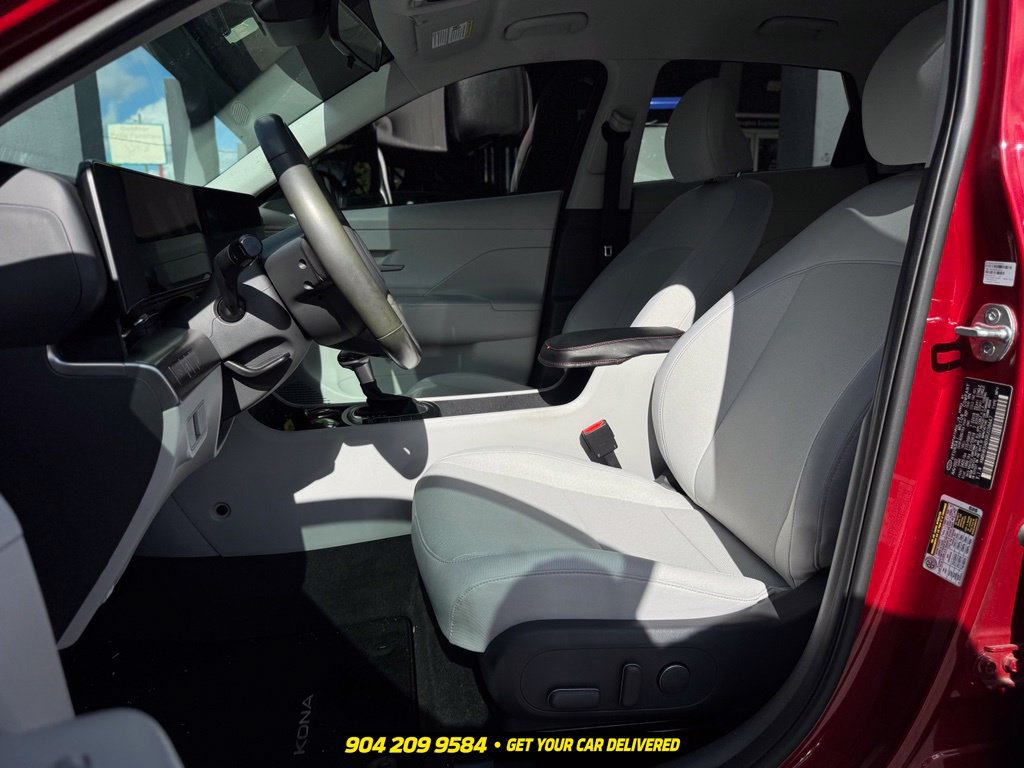 Used 2024 Hyundai Kona SEL FWD image 20