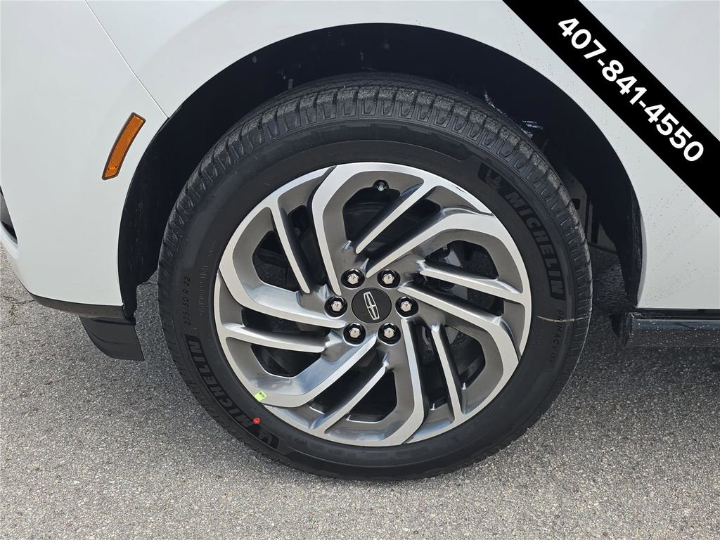 New 2026 Lincoln Navigator L Reserve AWD/4WD image 8