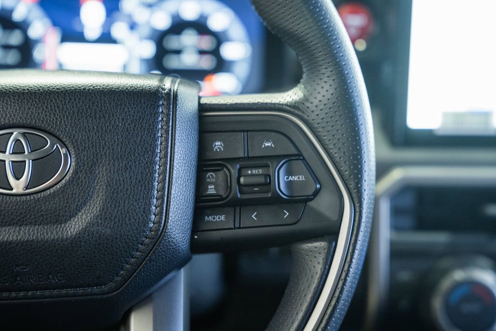 Used 2025 Toyota 4Runner TRD Off-Road Premium w/ Tow Technology Package image 33