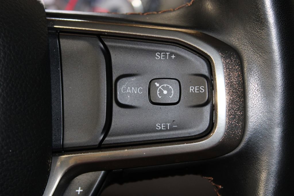 Used 2022 RAM 1500 Limited w/ Body-Colour Bumper Group AWD/4WD image 40