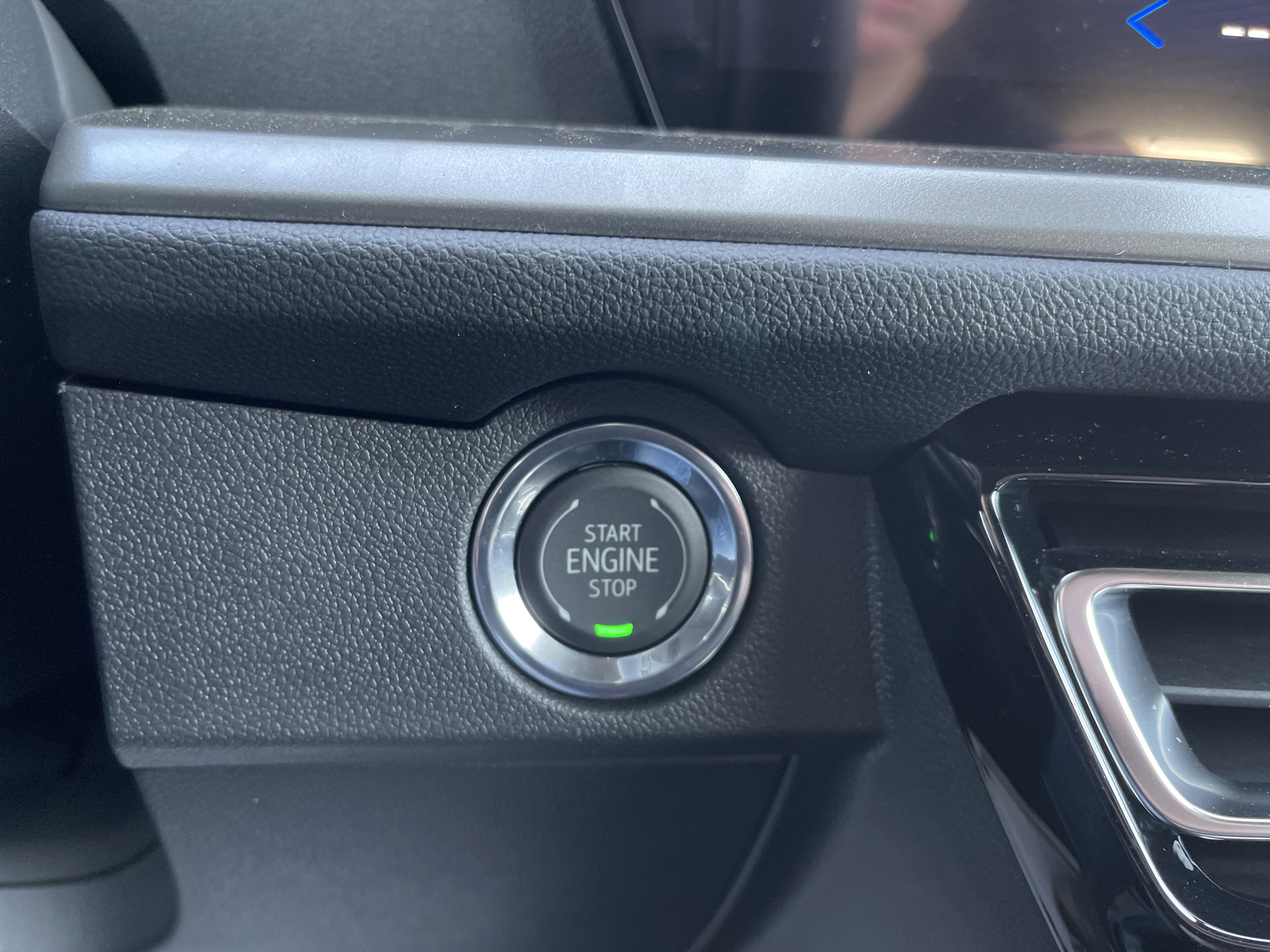 New 2026 Chevrolet Traverse LT w/ Midnight/Sport Edition image 23