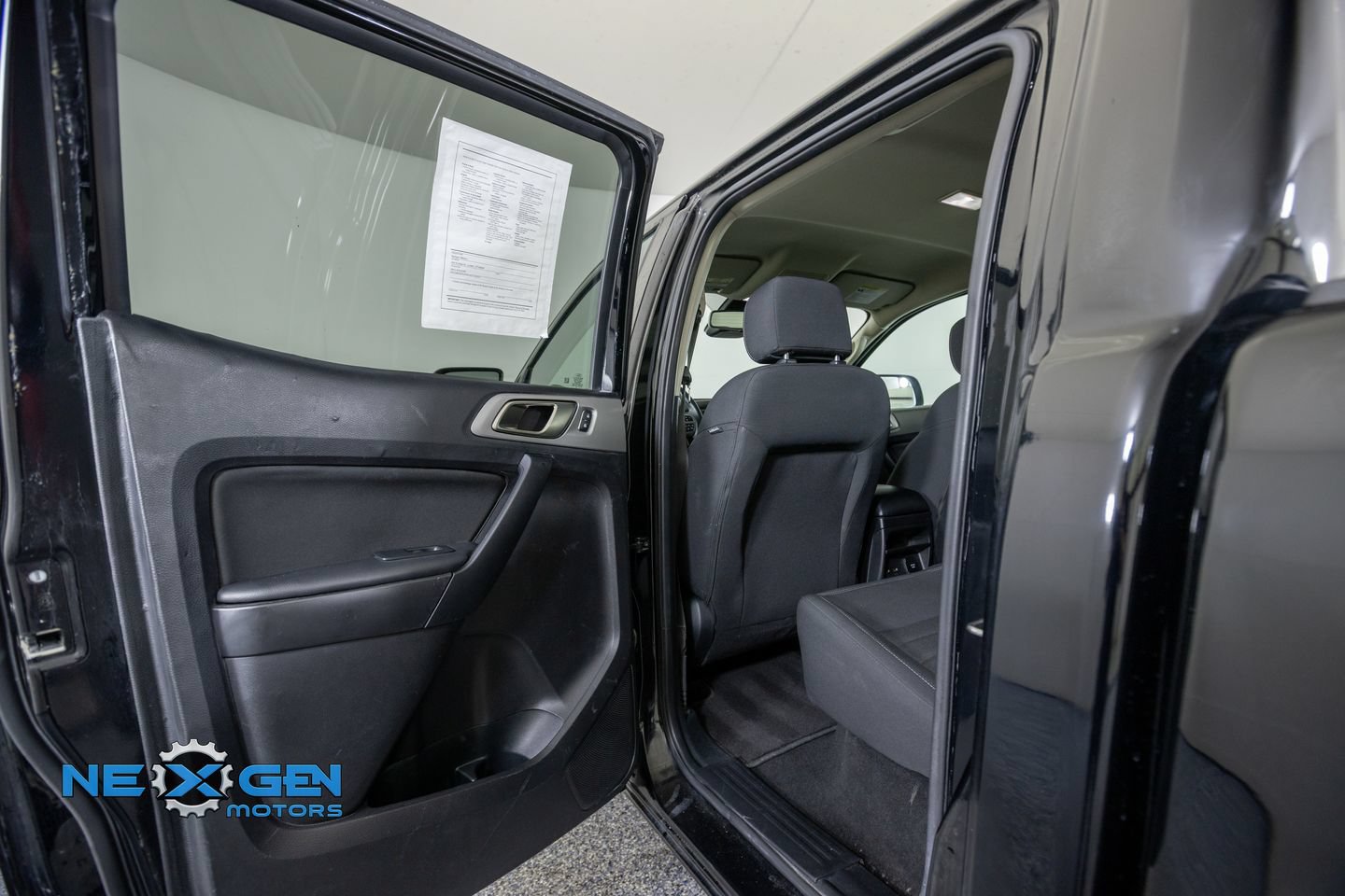 Used 2021 Ford Ranger XLT w/ Equipment Group 301A Mid AWD/4WD image 29