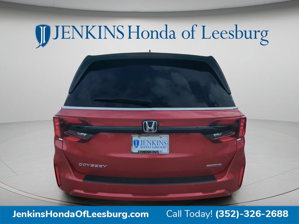 New 2026 Honda Odyssey Touring image 4