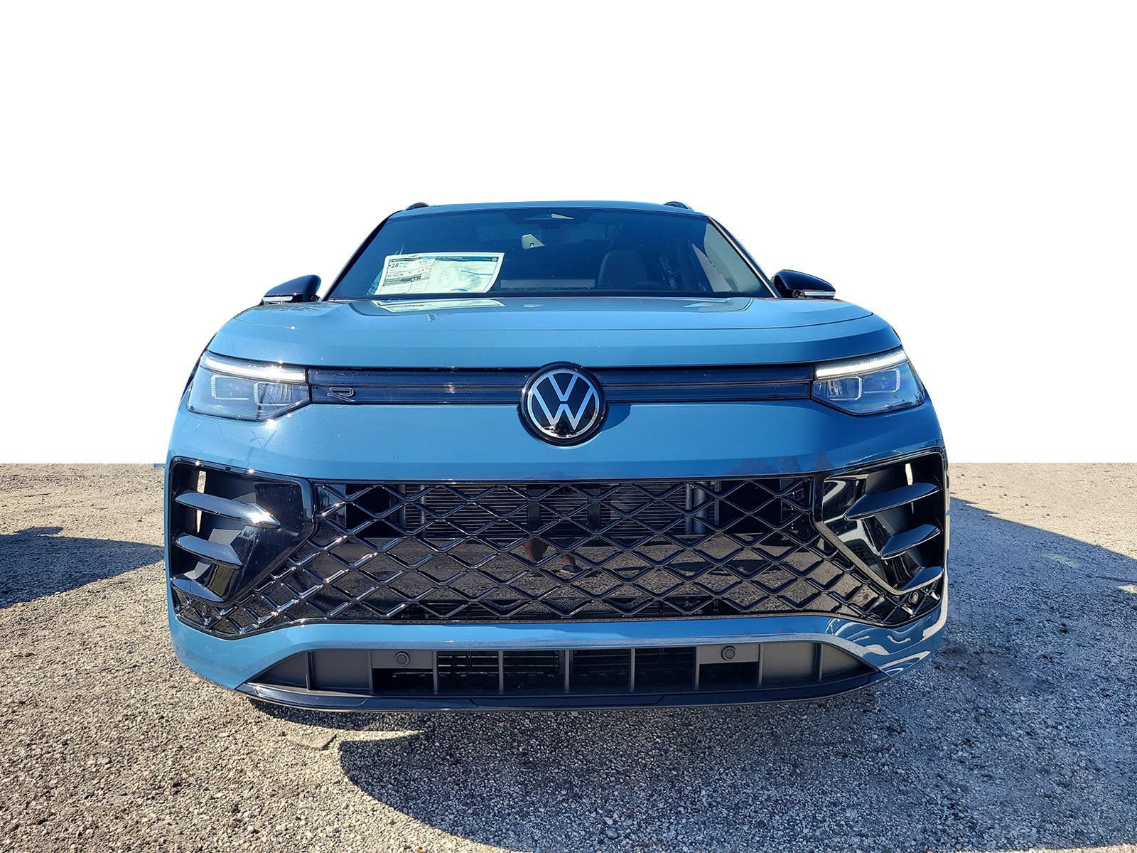 New 2026 Volkswagen Tiguan SE R-Line FWD image 3