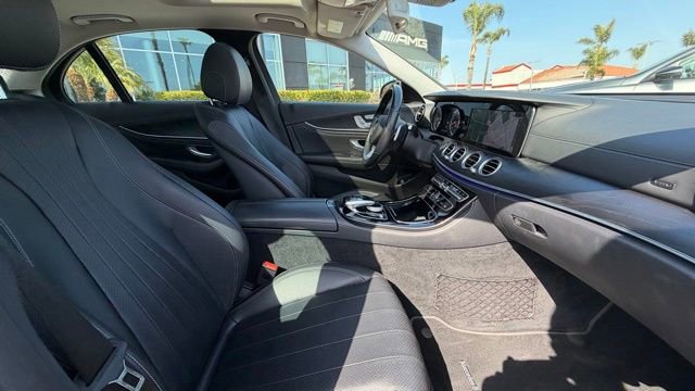 Used 2017 Mercedes-Benz E 300 image 9