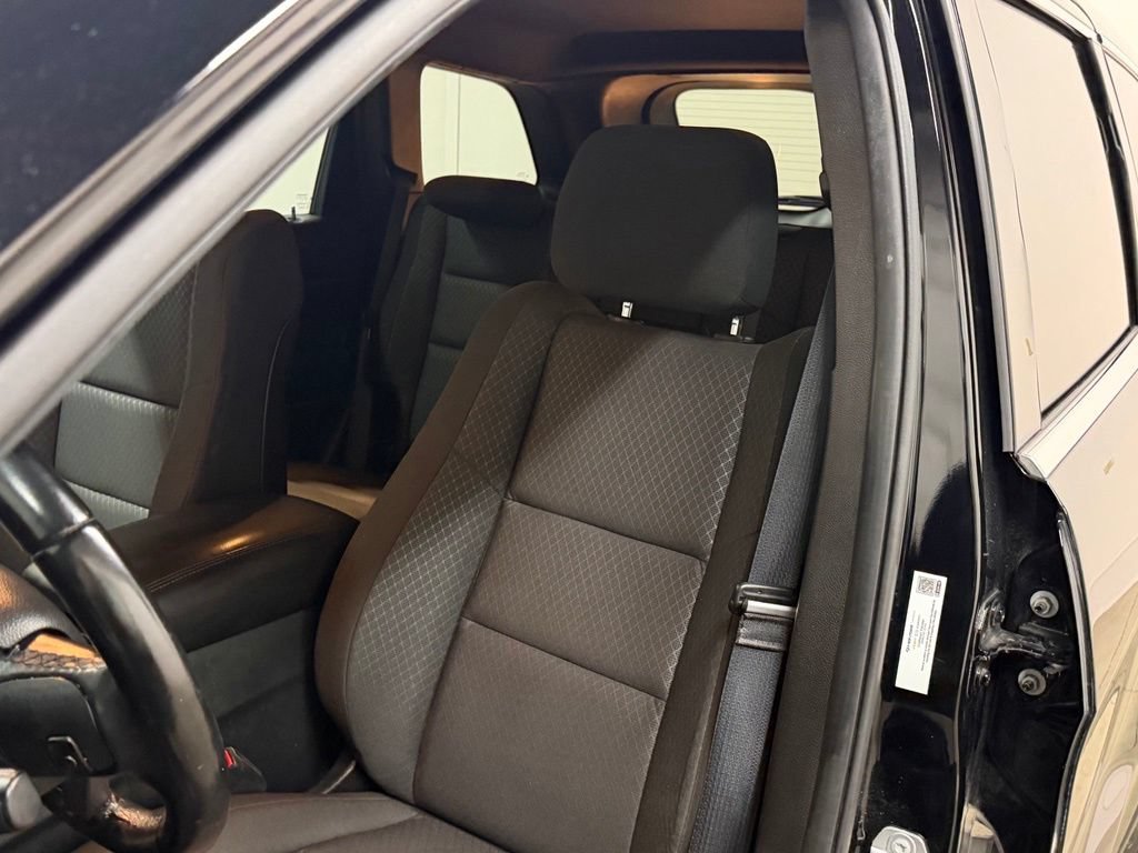 Used 2020 Jeep Grand Cherokee Laredo AWD/4WD image 39