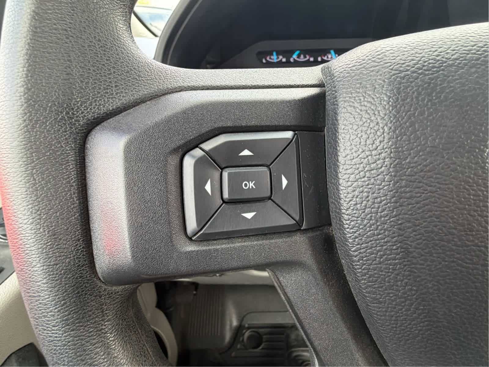 Used 2018 Ford F250 XL w/ Power Equipment Group AWD/4WD image 12