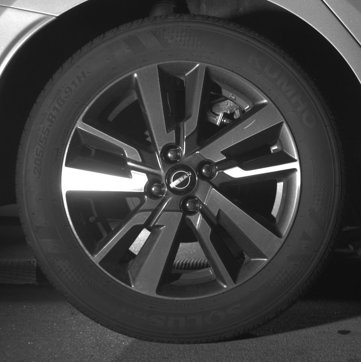 Used 2025 Nissan Versa SV image 15