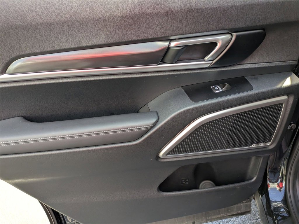 Used 2025 Kia Telluride S image 26