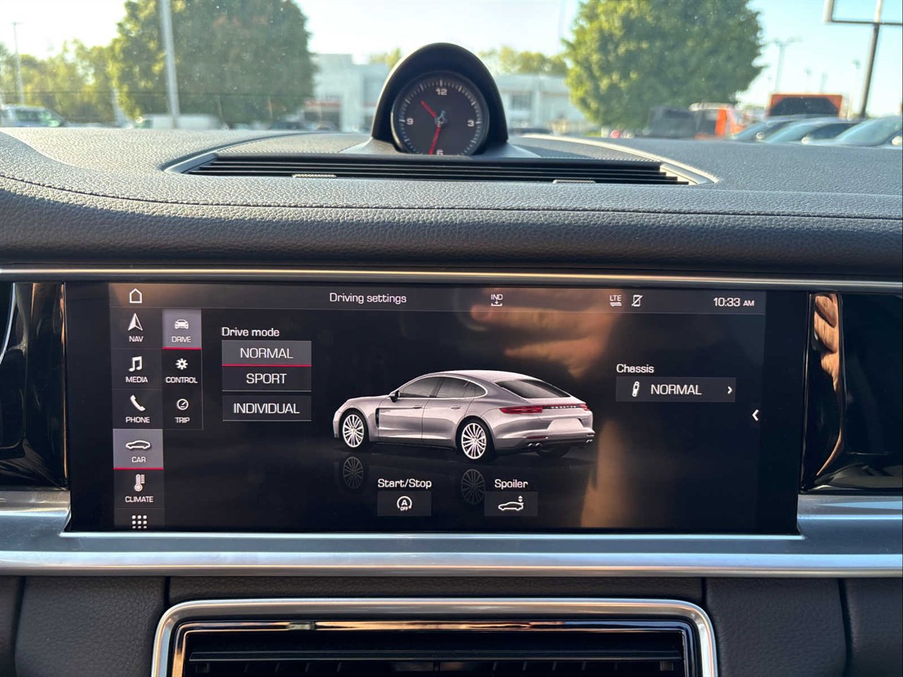 Used 2018 Porsche Panamera 4 image 16