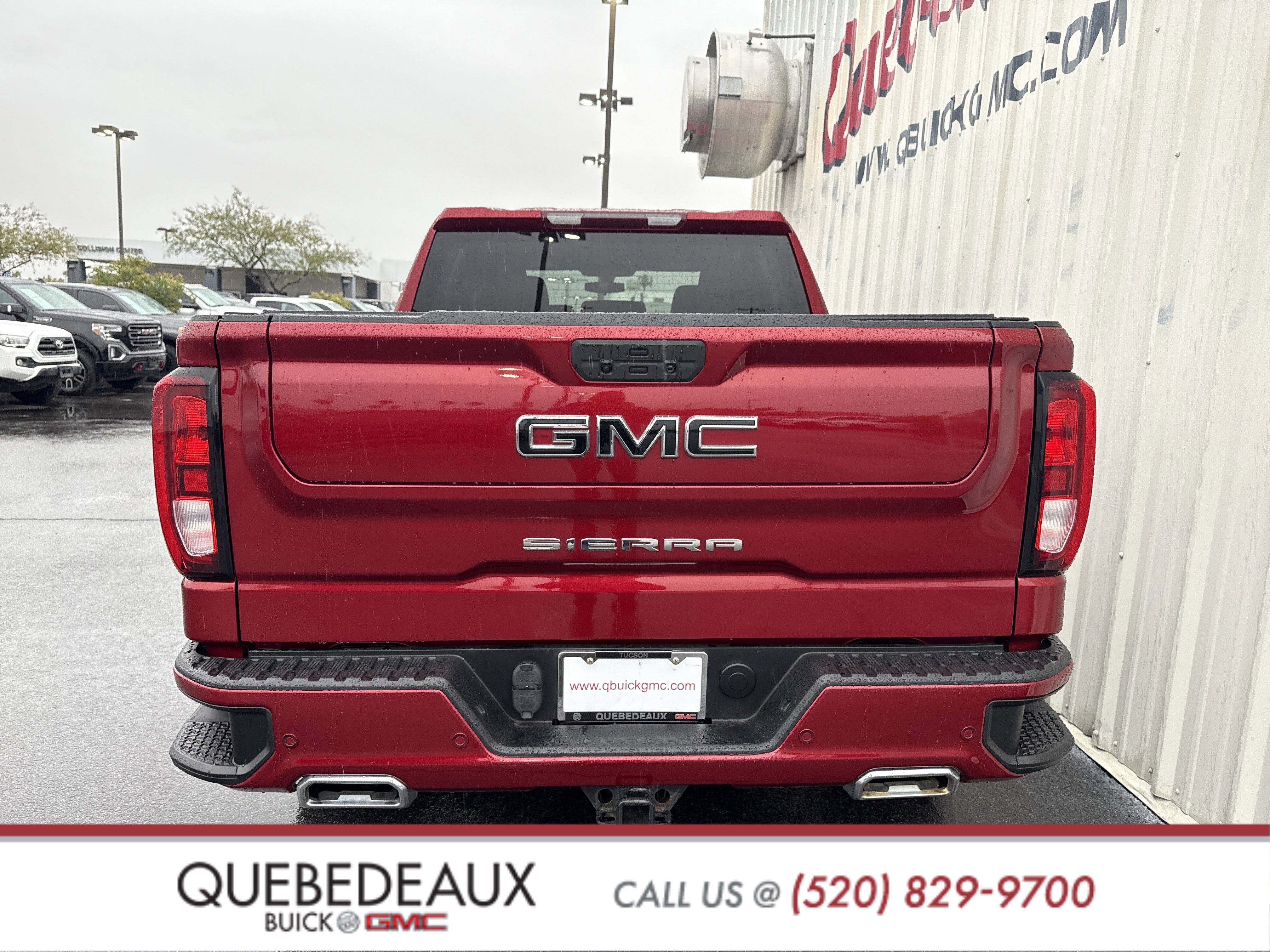 Used 2022 GMC Sierra 1500 Elevation w/ LPO, Elevation Black Package image 9