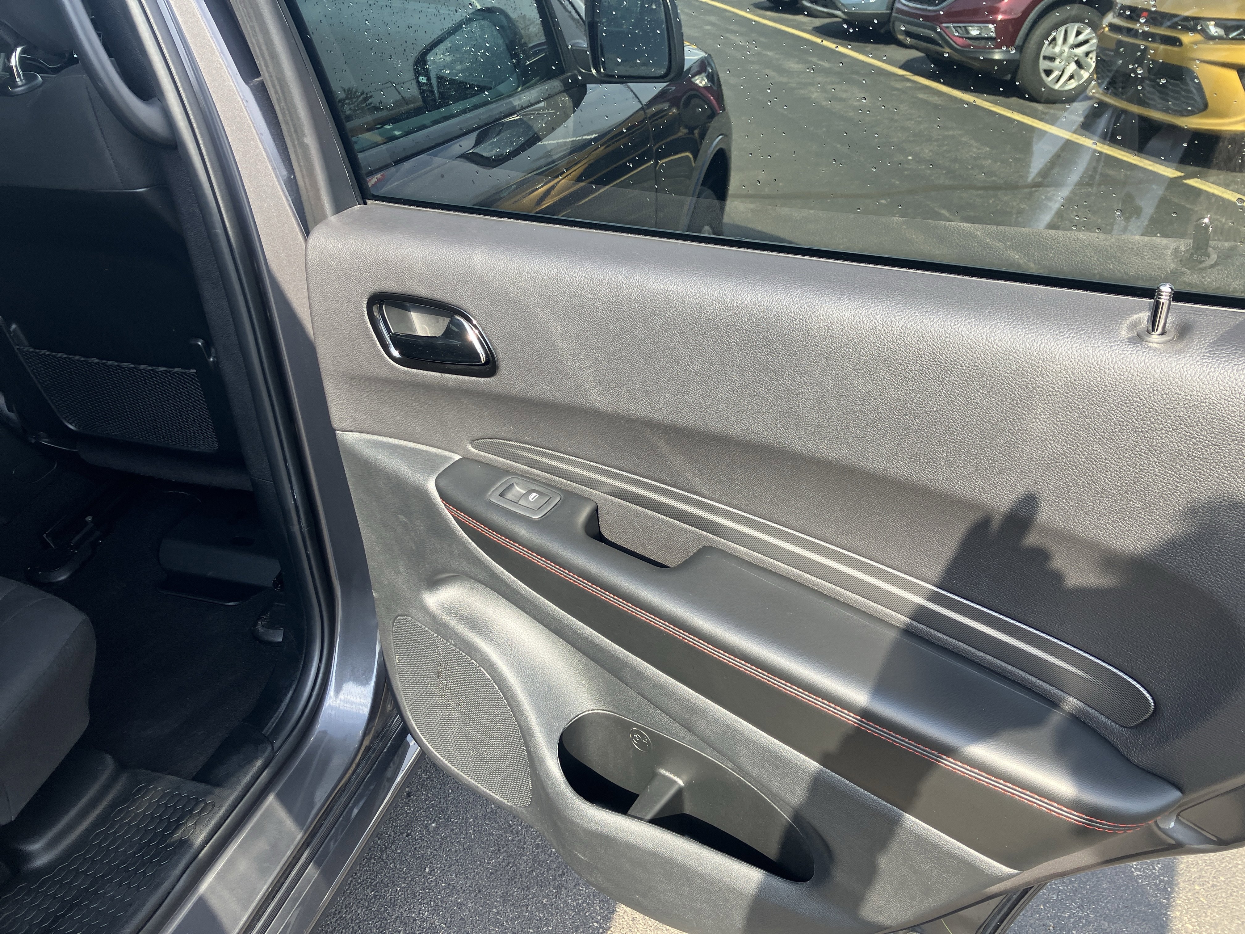 Used 2024 Dodge Durango GT AWD/4WD image 11