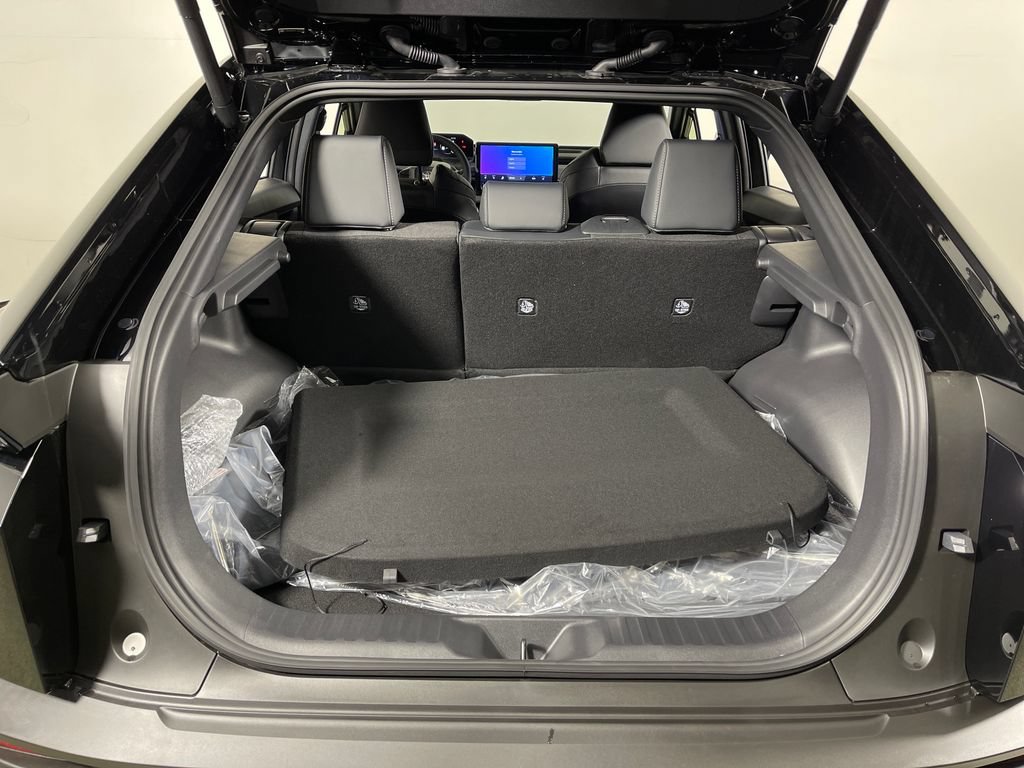 New 2026 Toyota C-HR AWD/4WD image 10
