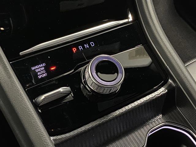 New 2025 Jeep Grand Cherokee L Limited w/ Trailer Tow Package image 22