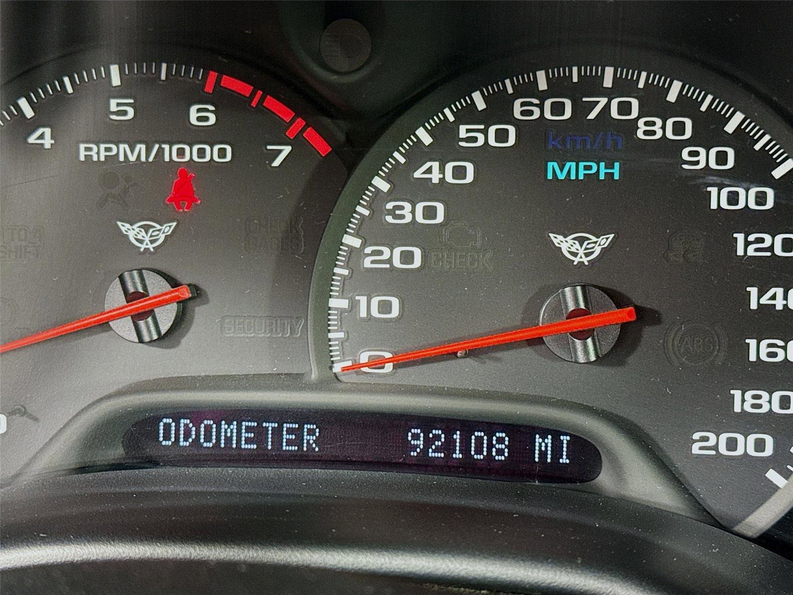 Used 2004 Chevrolet Corvette Convertible w/ Preferred Equipment Group RWD image 6