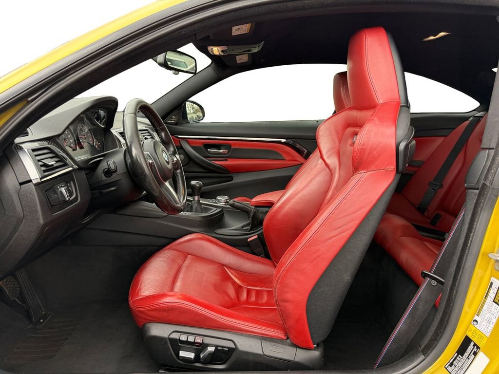Used 2016 BMW M4 Coupe image 10