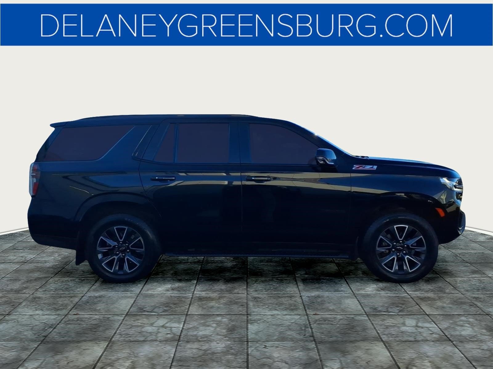 Used 2023 Chevrolet Tahoe Z71 w/ Luxury Package AWD/4WD image 2
