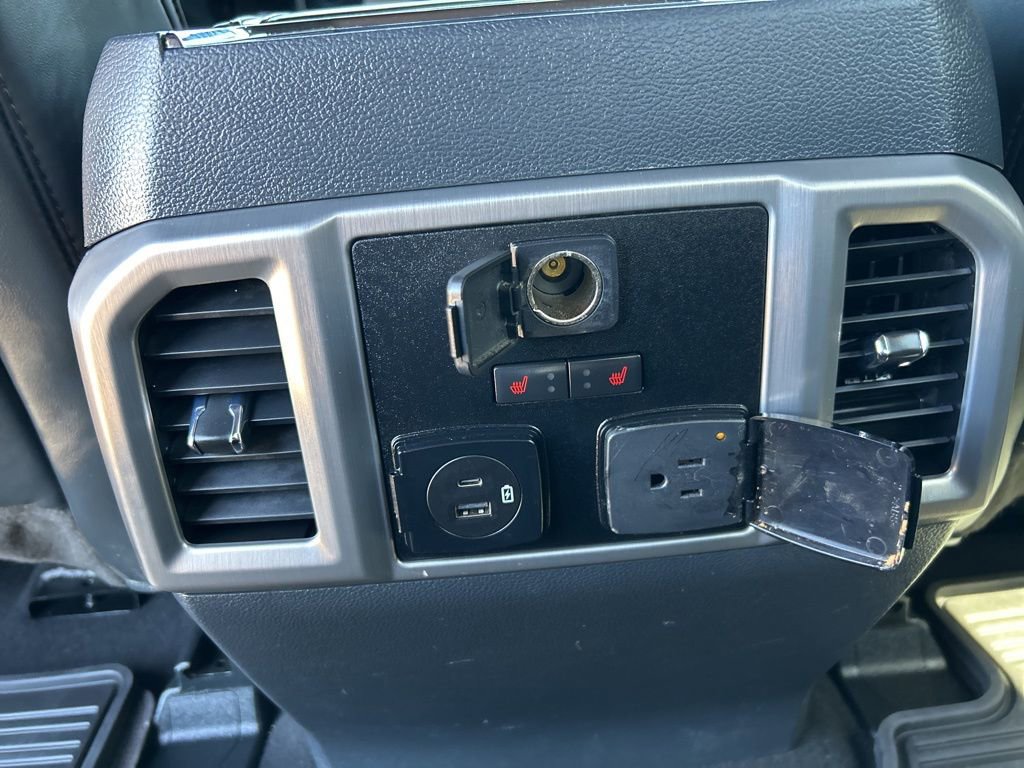 Used 2022 Ford F450 Platinum w/ FX4 Off-Road Package image 46