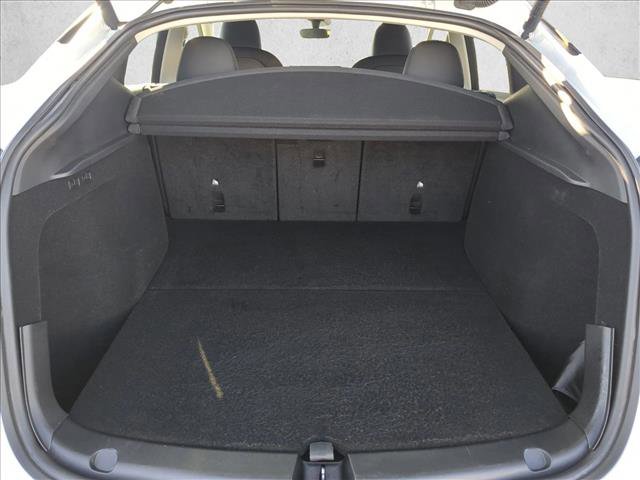 Used 2023 Tesla Model Y Long Range image 6