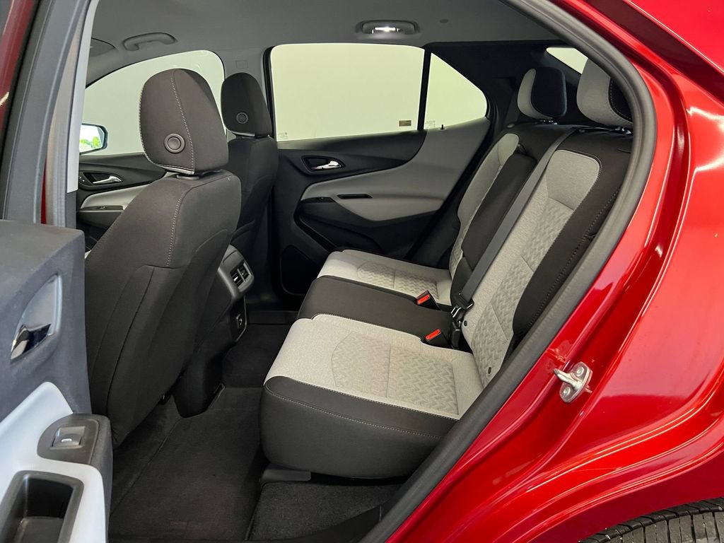 Used 2024 Chevrolet Equinox LT AWD/4WD image 12