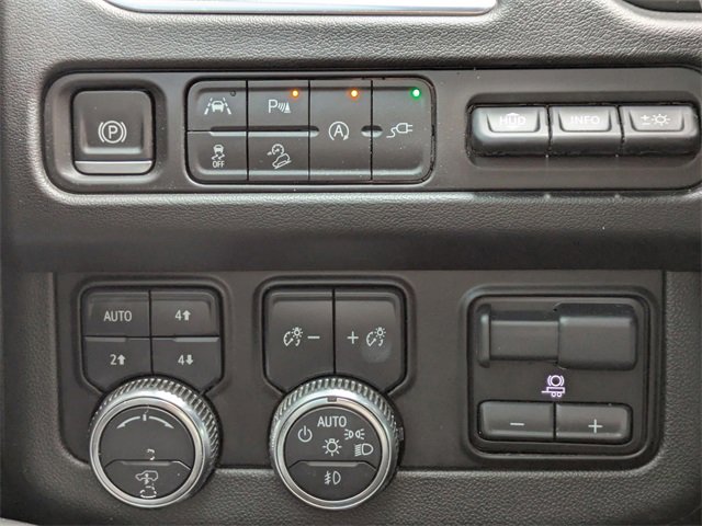 Used 2021 GMC Yukon AT4 w/ AT4 Premium Plus Package image 32