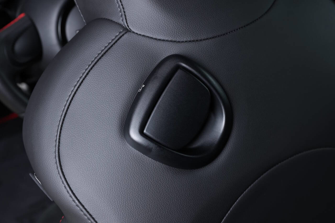 Used 2013 MINI Cooper John Cooper Works image 72