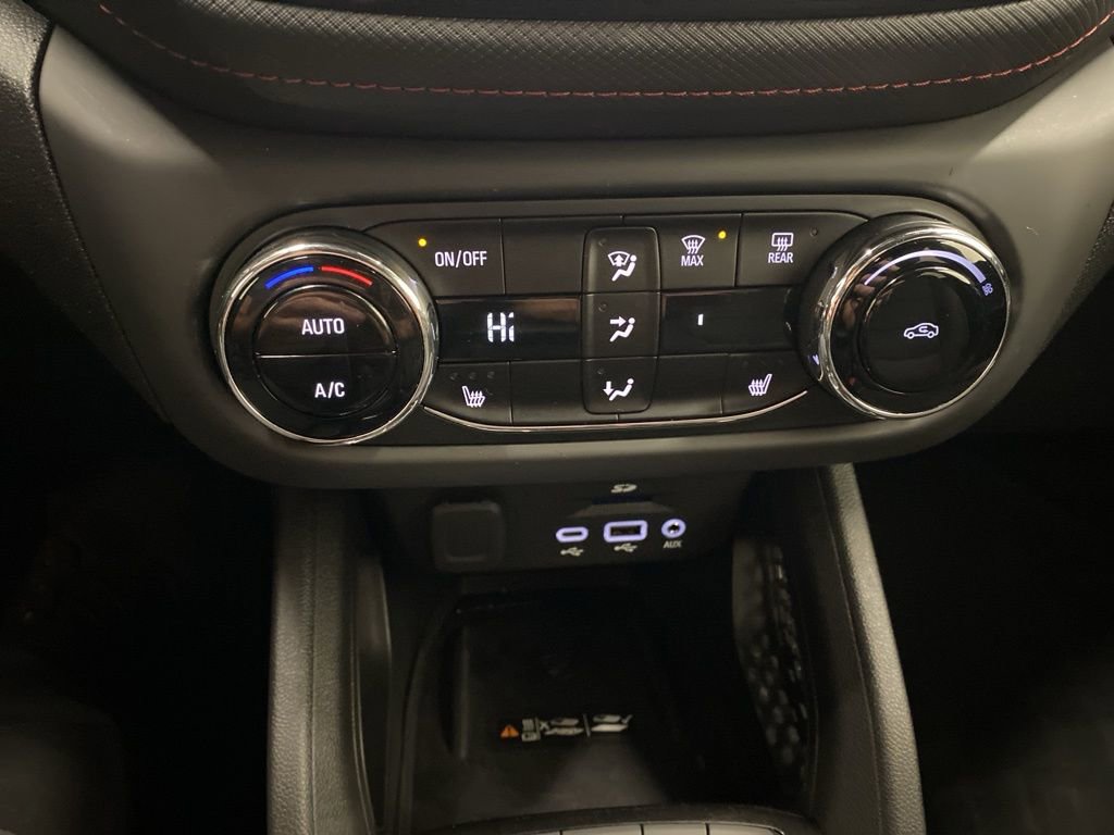 Certified 2022 Chevrolet TrailBlazer RS w/ Technology Package image 20