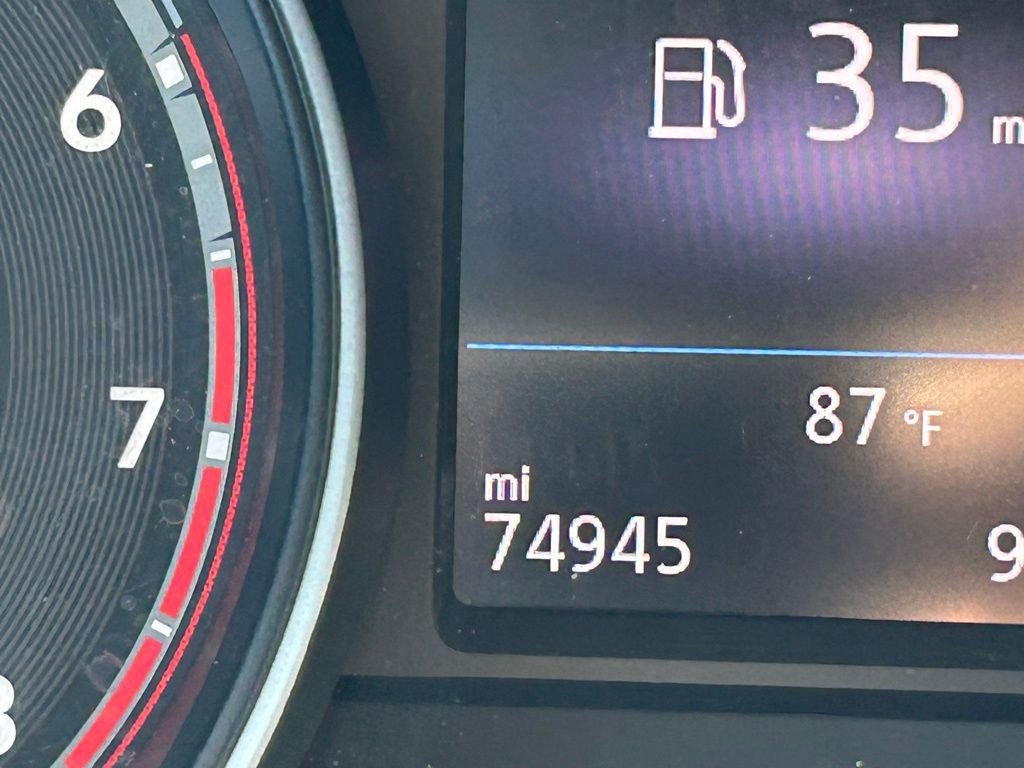 Used 2018 Volkswagen Atlas SE FWD image 25