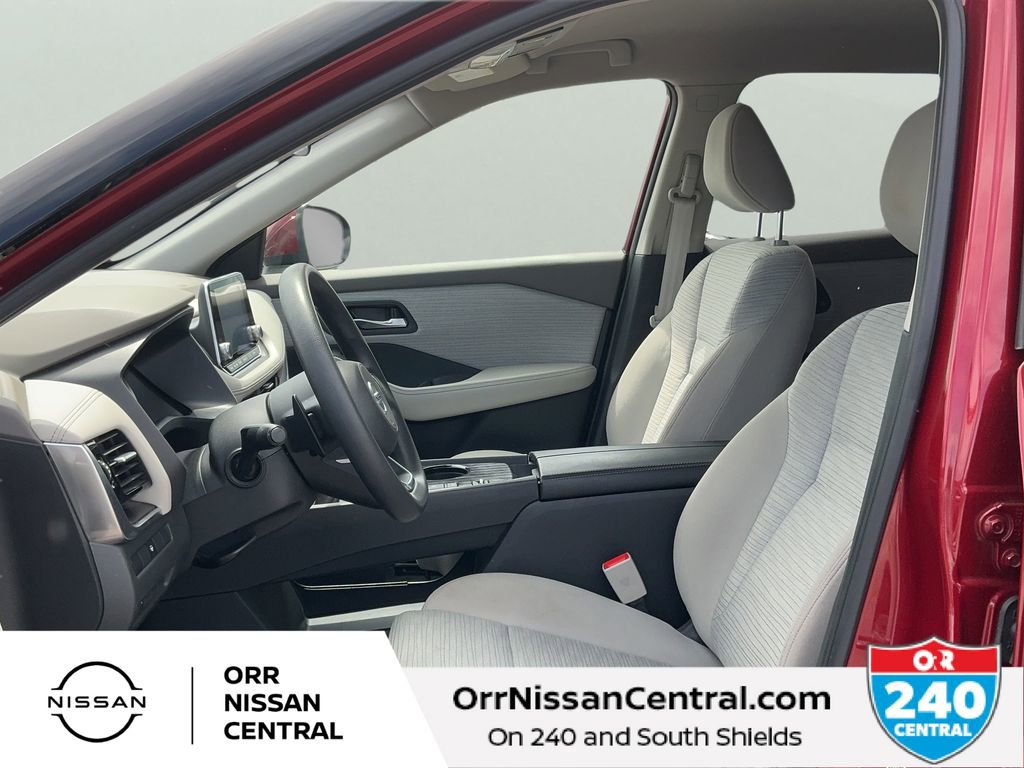 Used 2021 Nissan Rogue SV image 17