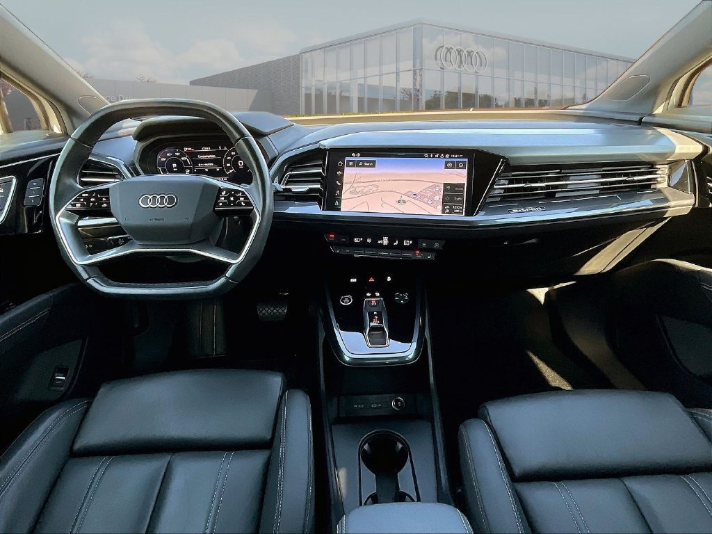 Used 2024 Audi Q4 e-tron Premium Plus w/ Premium Plus AWD/4WD image 9