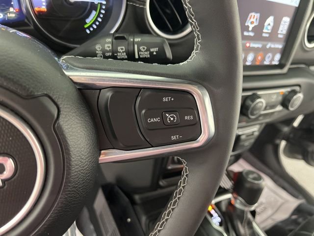 Used 2023 Jeep Wrangler Unlimited Sahara w/ Cold Weather Group image 21