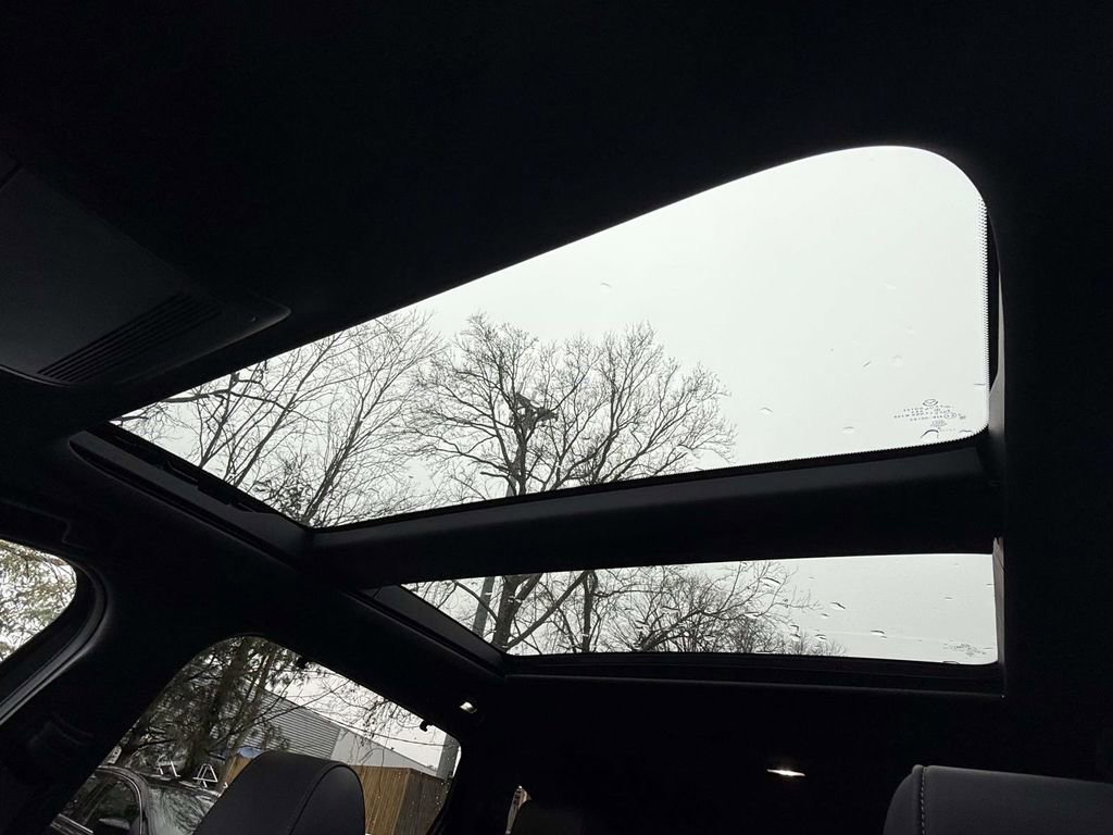 Used 2024 MAZDA CX-90 Plug-In Hybrid w/ Premium Plus image 21