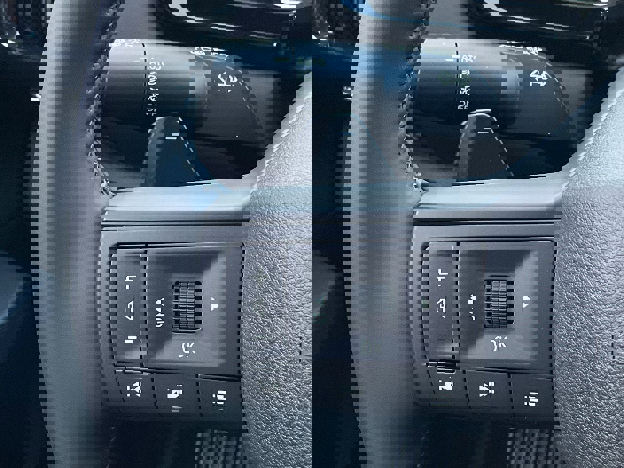 New 2026 Nissan Pathfinder SV image 23