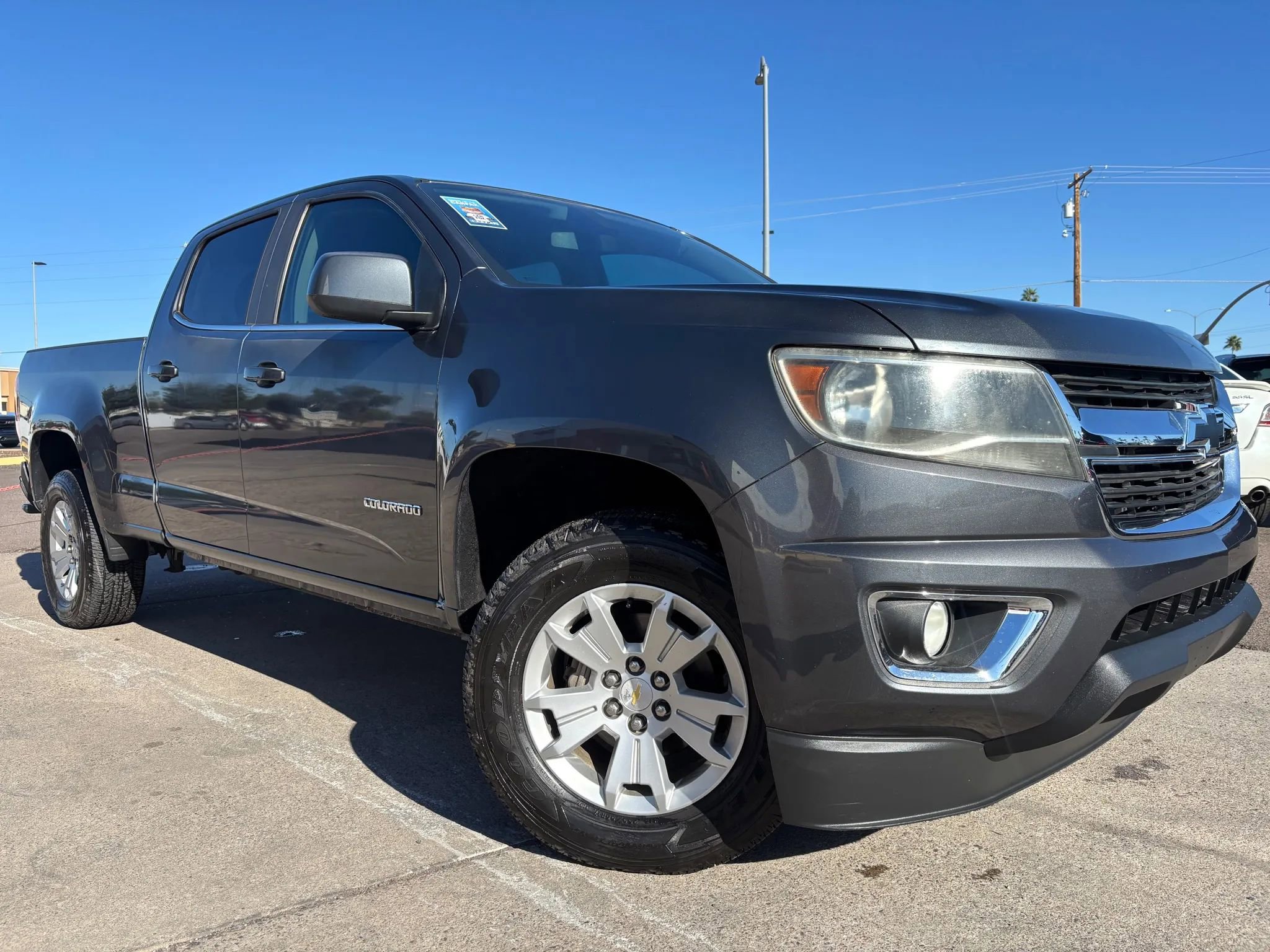 Used 2016 Chevrolet Colorado LT w/ LT Convenience Package RWD image 3