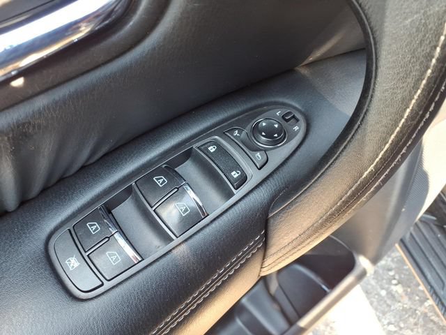 Used 2019 Nissan Armada SL w/ Premium Package RWD image 11