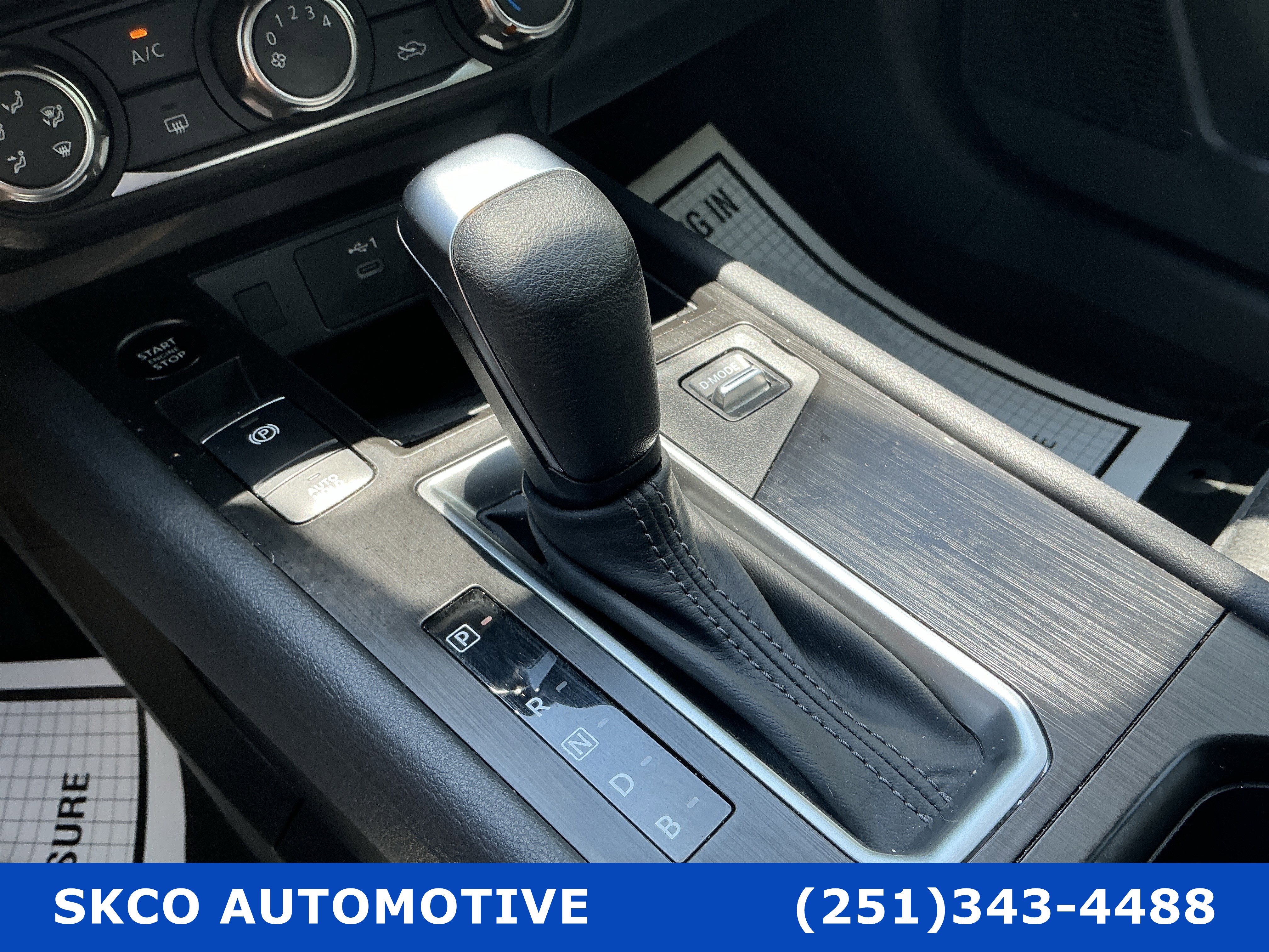 Used 2025 Nissan Kicks SV FWD image 23
