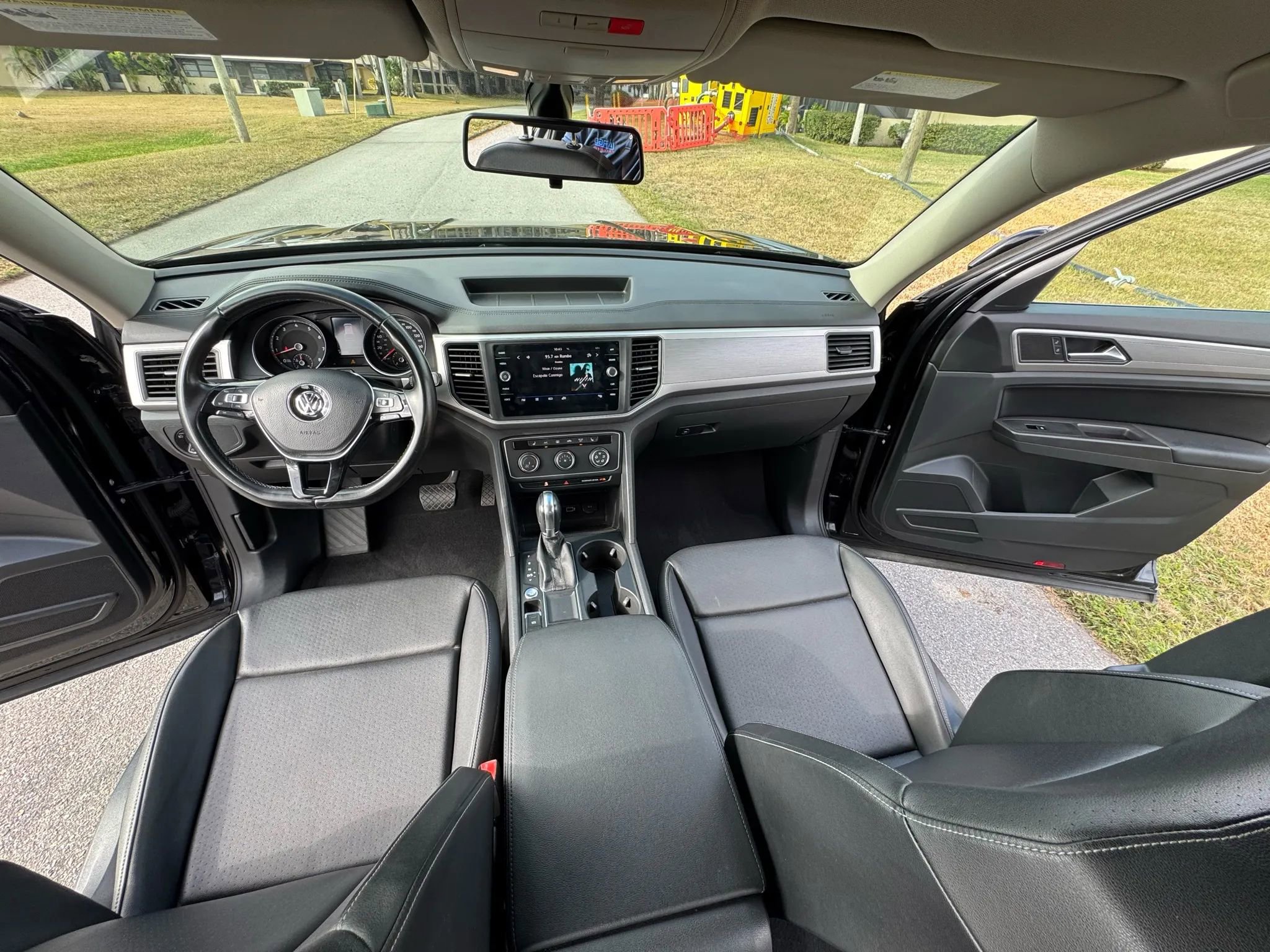 Used 2018 Volkswagen Atlas SE image 9